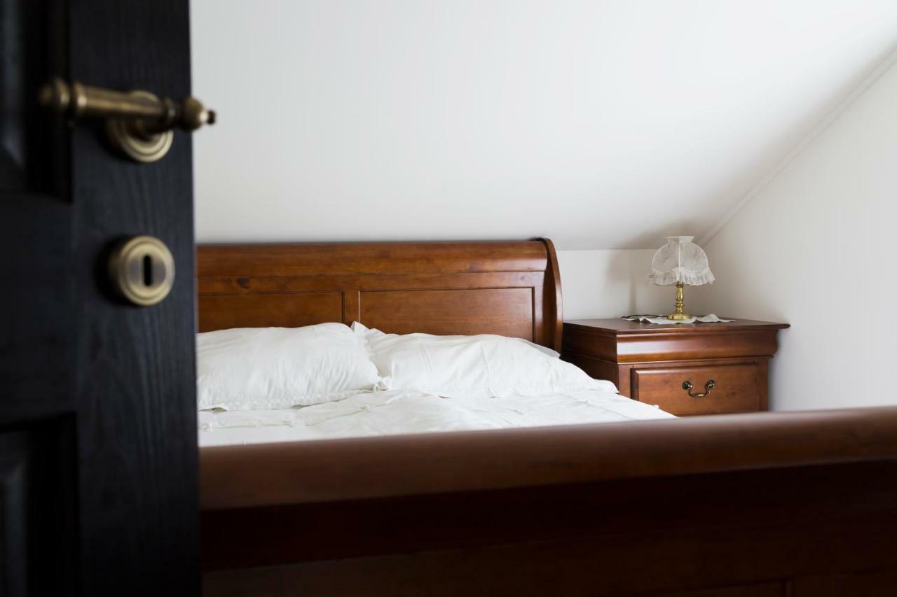 Guesthouse & Apartments Pri Stani Zerovnica エクステリア 写真