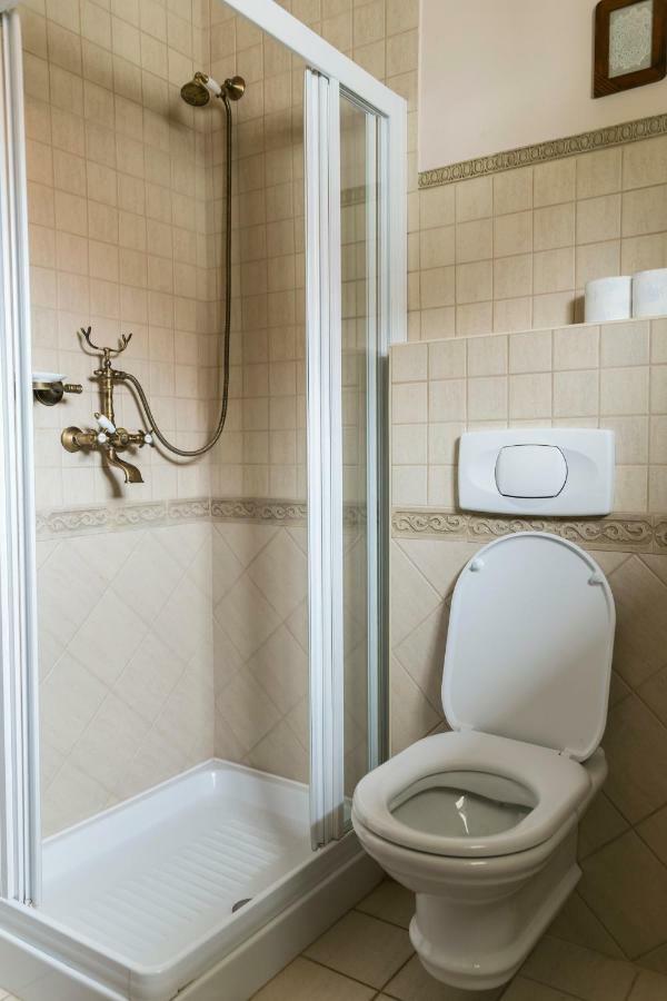 Guesthouse & Apartments Pri Stani Zerovnica エクステリア 写真