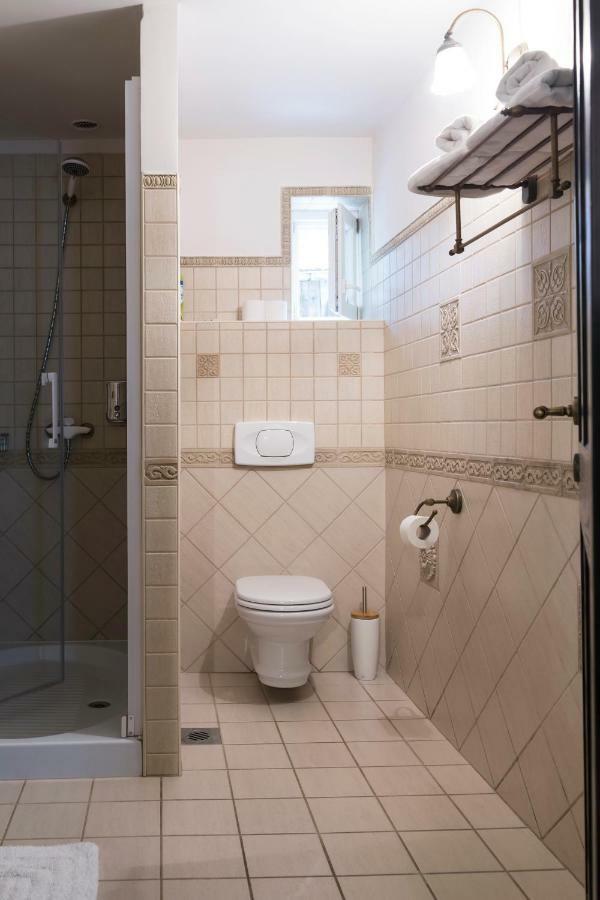 Guesthouse & Apartments Pri Stani Zerovnica エクステリア 写真