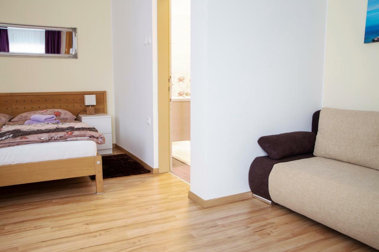 Guesthouse & Apartments Pri Stani Zerovnica エクステリア 写真